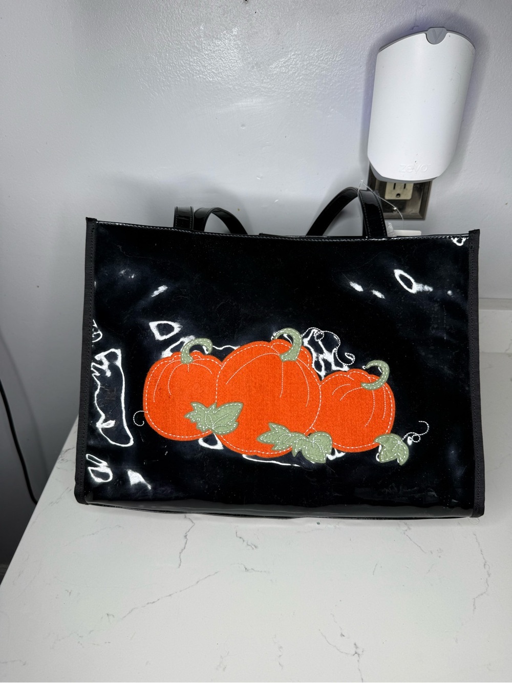 Vintage bath and body halloween tote